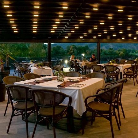 Hotel Prenociste Srebrno Jezero Veliko Gradište Esterno foto