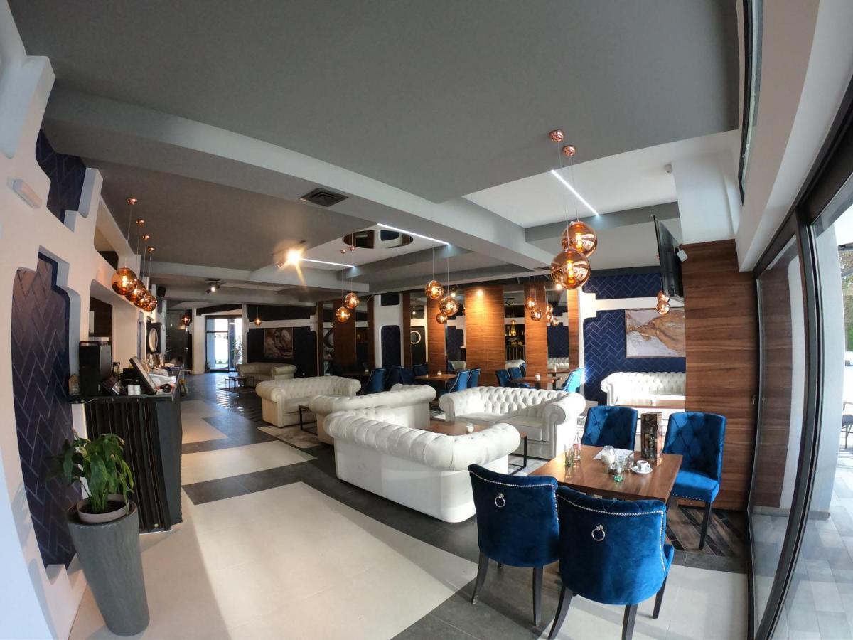 Hotel Prenociste Srebrno Jezero Veliko Gradište Esterno foto