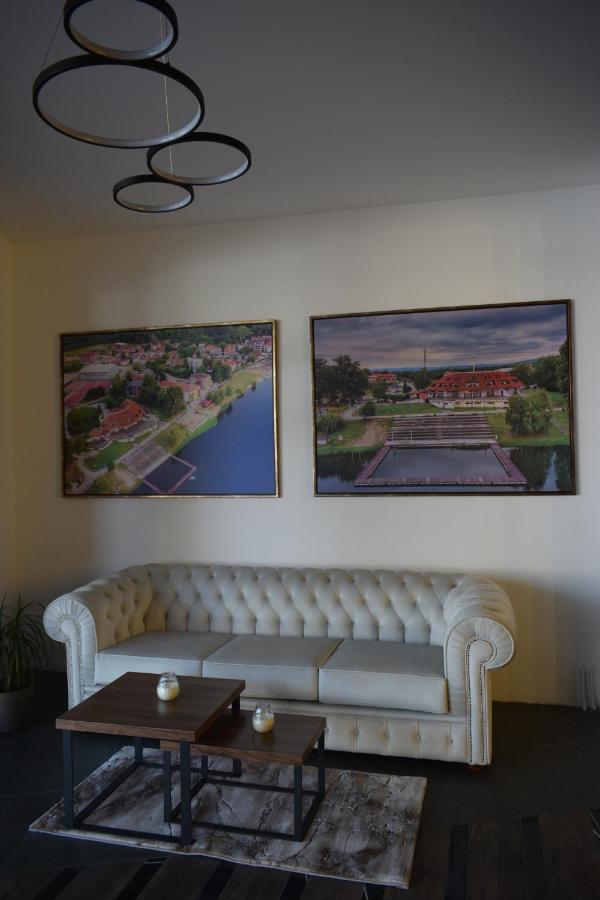 Hotel Prenociste Srebrno Jezero Veliko Gradište Esterno foto