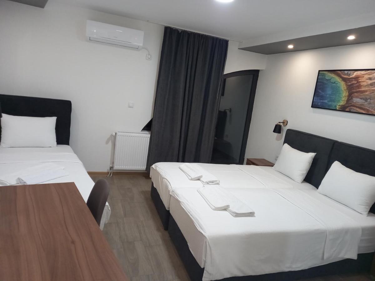 Hotel Prenociste Srebrno Jezero Veliko Gradište Esterno foto