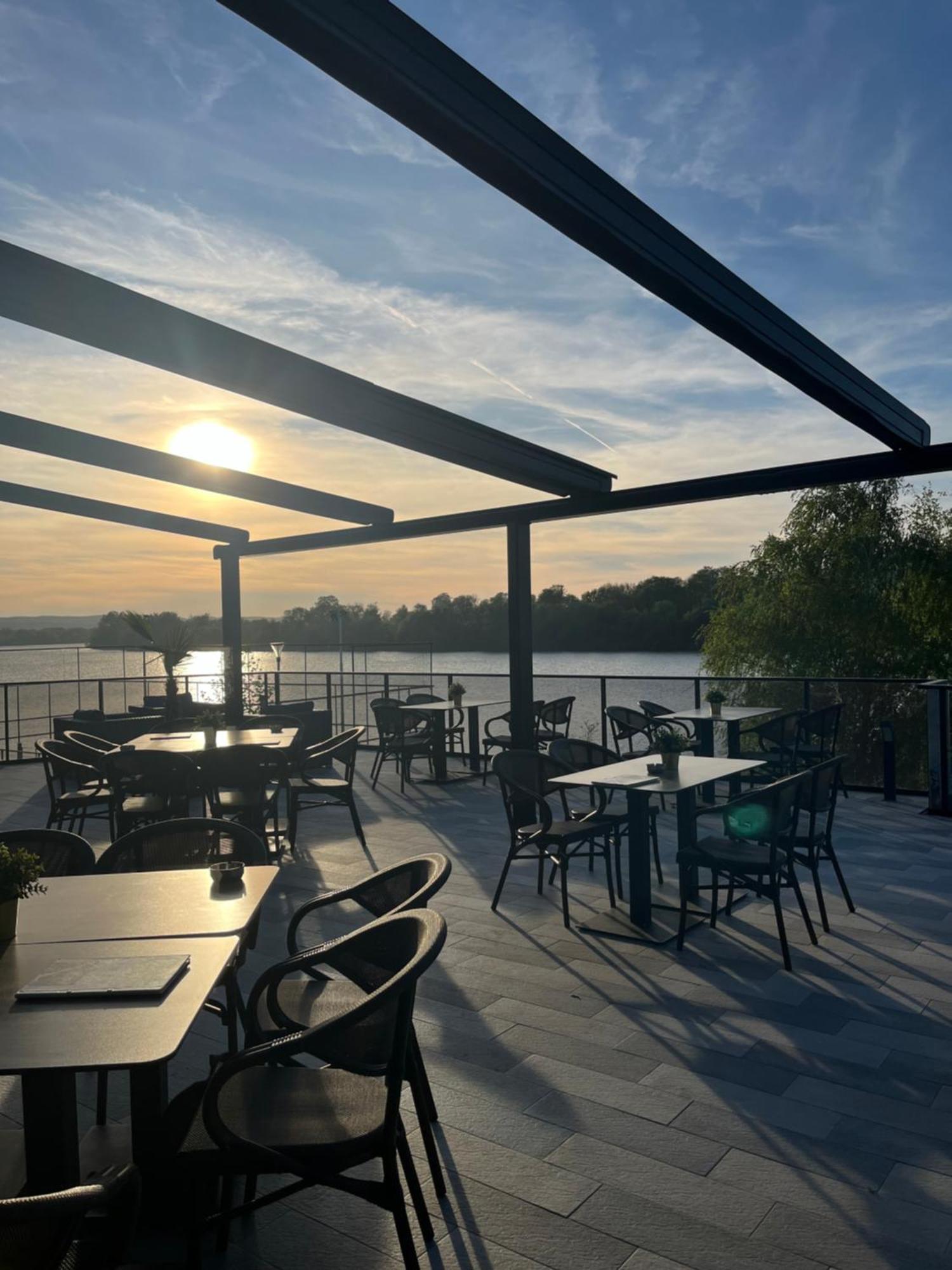 Hotel Prenociste Srebrno Jezero Veliko Gradište Esterno foto